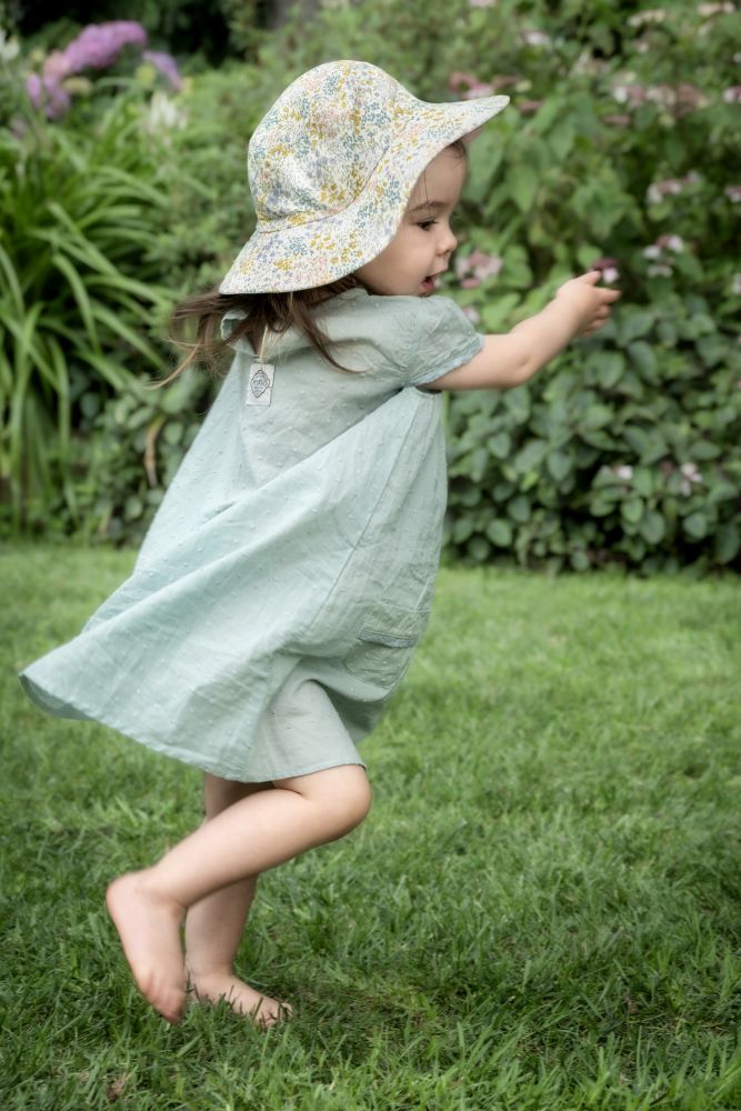 Girls - Mouse Meadow