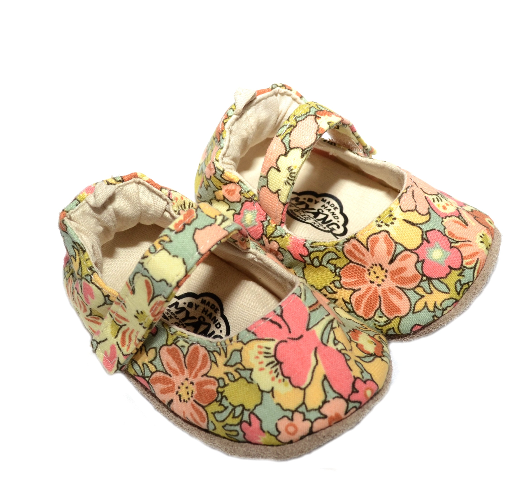Vintage 2025 floral shoes